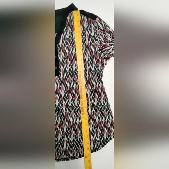 Per Section Concept Women Black Red Geometric Short Sleeve Tunic Blouse XL - Picture 4 of 6